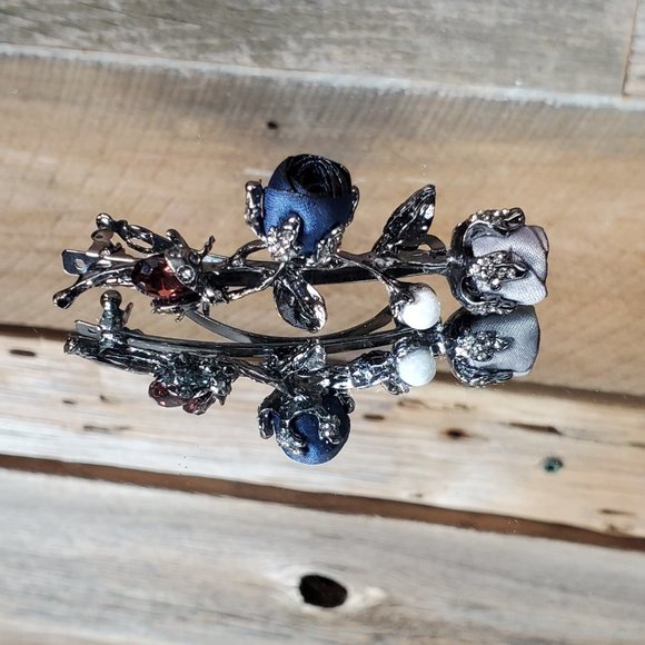 Dark Blue & Gray-Blue Silk Petite Roses Barrette - Pearl - Garnet… - Picture 2 of 10